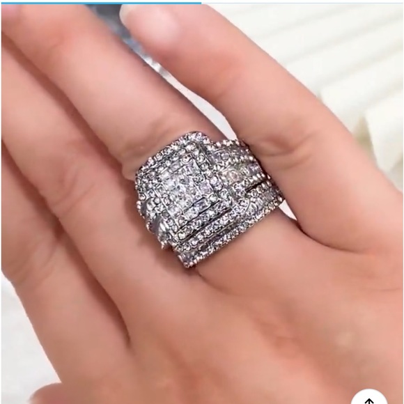 🌞💎💍2 PC CZ SILVER WEDDING RING SET ITS BEAUTIFUL-FASHION JEWELRY - Picture 4 of 15